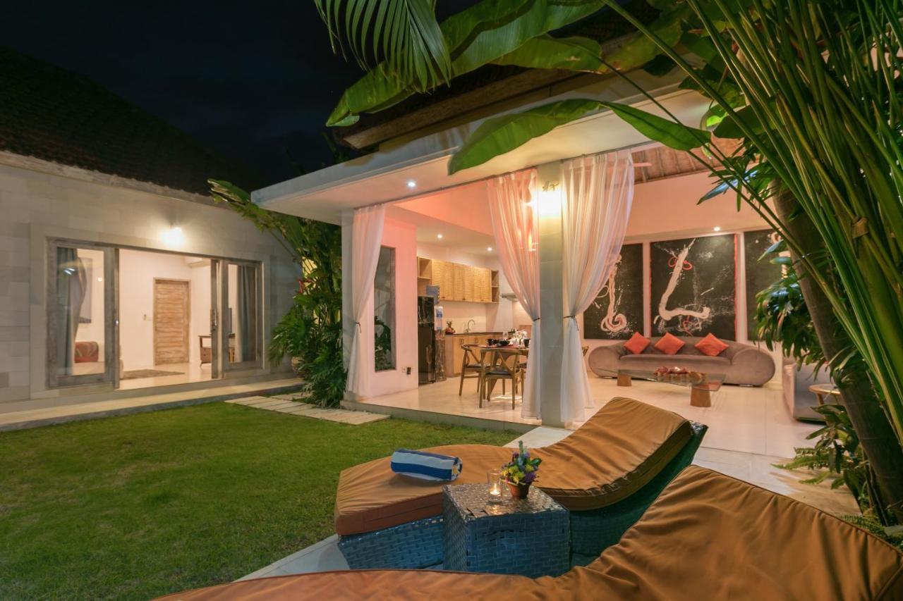 Villa Briana Seminyak By Villas R Us Eksteriør bilde