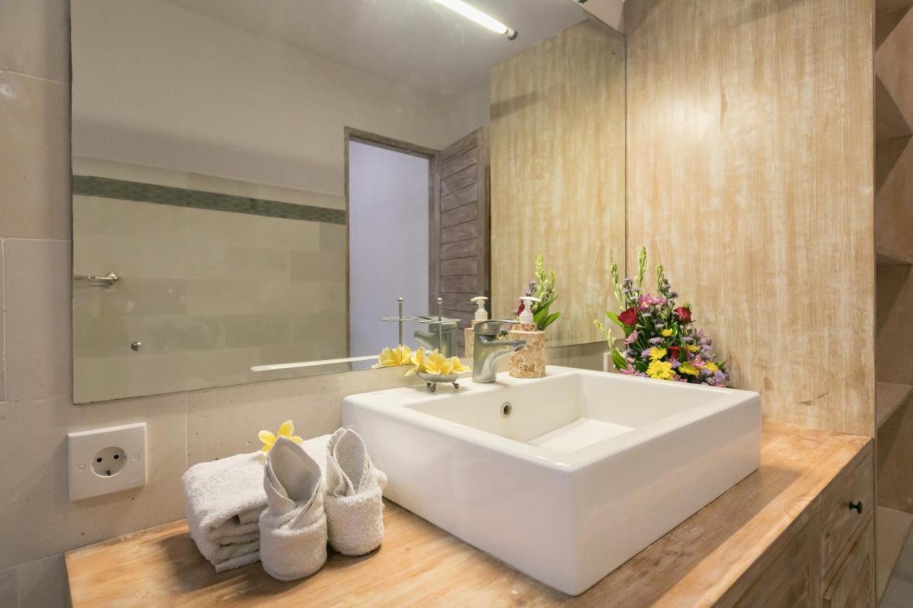 Villa Briana Seminyak By Villas R Us Eksteriør bilde